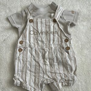 Calvin Klein short overall set